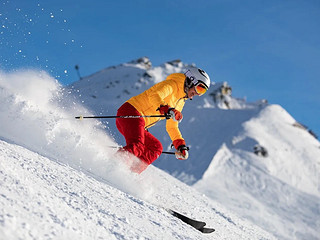 滑雪装备｜防风防水滑雪服