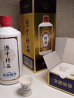 100出头一瓶的珍酒佳品，百元价位的酱香酒，集邮送礼还是不错的。