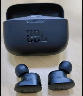 JBL T130NC 主动降噪 真无线蓝牙耳机 智能环境音 超长续航 蓝牙5.2 纯正低频音效 音乐甜豆 珍珠白