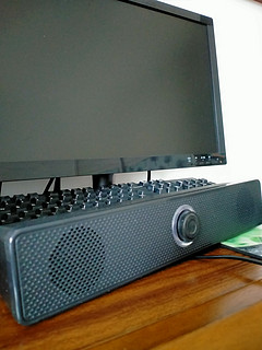HYUNDAI现代 Q8 电脑音响，桌面长条低音炮