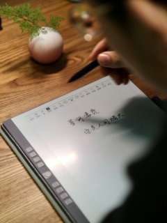汉王N10电纸书在手，我一年要多看20本书！（电纸书阅读完胜iPad）