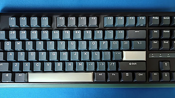 非凡聊数码 篇四百六十六：开箱杜伽K620W键盘，你们都选白色款，我就选个深色款