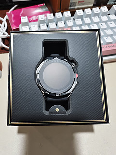 女同事送一块华为watch GT4智能手表，爱了爱了