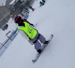 我的滑雪装备之AWKA 滑雪服卫衣女男