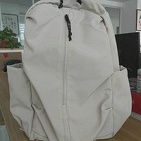实用又时尚的电脑背包