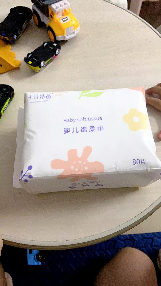 婴儿护理用品