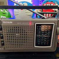 地震必备，没电就摇起来-TECSUN德生GREEN-168全波段收音机
