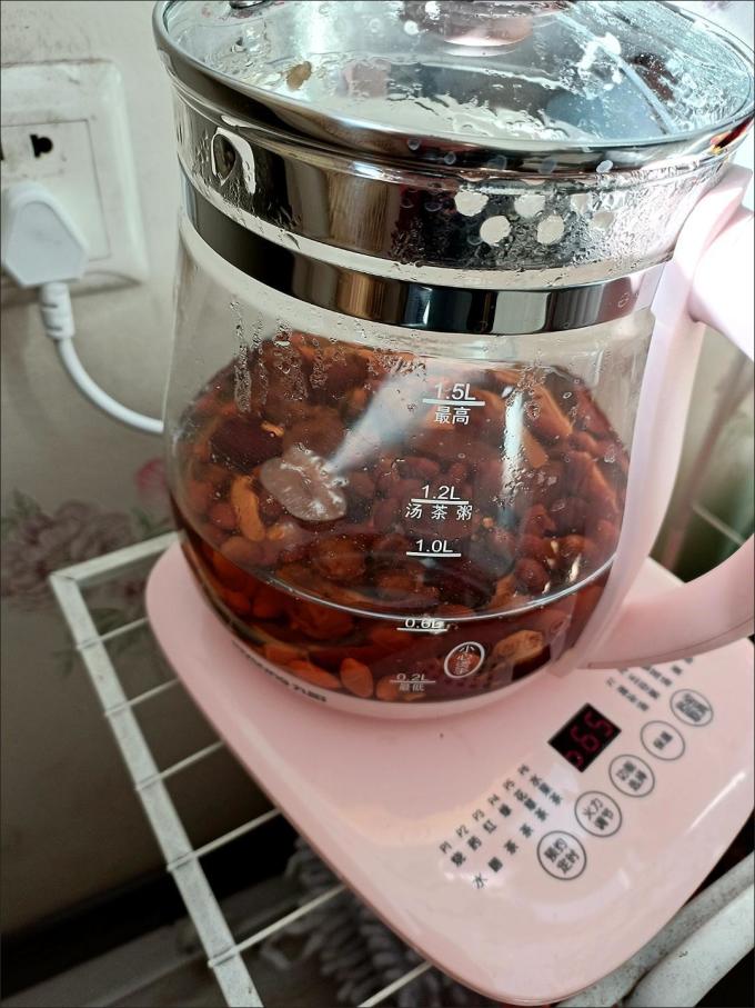 美的电水壶