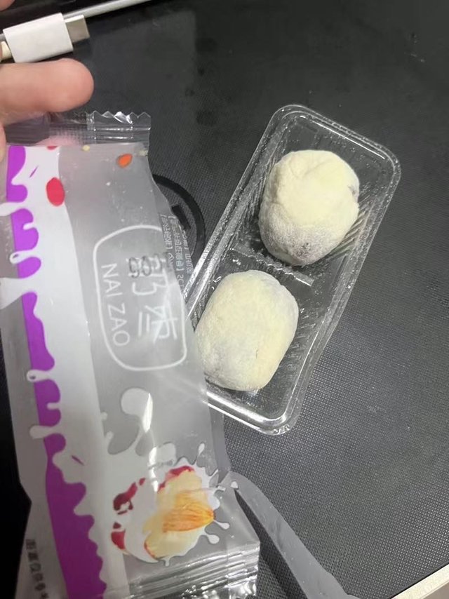 一口一个停不下来的奶枣