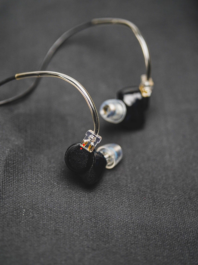 FitEar Togo334P，宽松甜润立体的流行人声塞