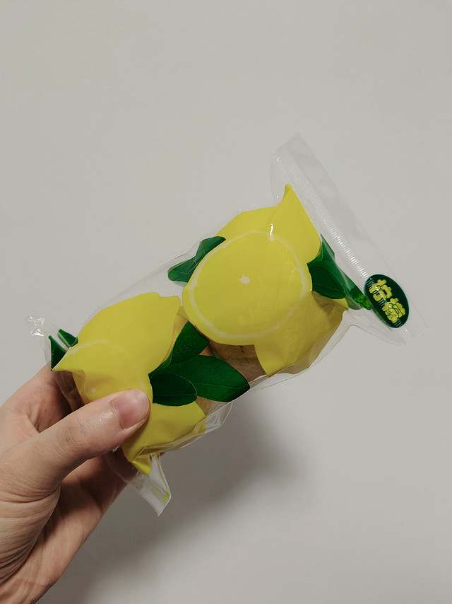 喝点柠檬🍋，补充维生素吧！