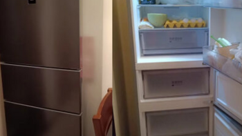 冰箱选购 篇四：今年值得入手的三门冰箱，美的271松下303和海尔255