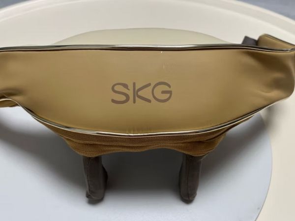 SKG颈椎按摩器，舒缓你的肩颈疲劳！