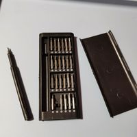 多功能精密螺丝刀小巧玲珑，威力无穷！