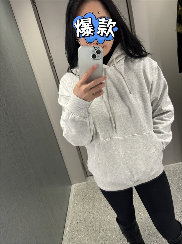 7折到手只要419元，拿下it :CHOCOOLATE女装宽松连帽卫衣