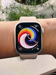 Apple WatchS8，除了充电频繁，别的都挺好