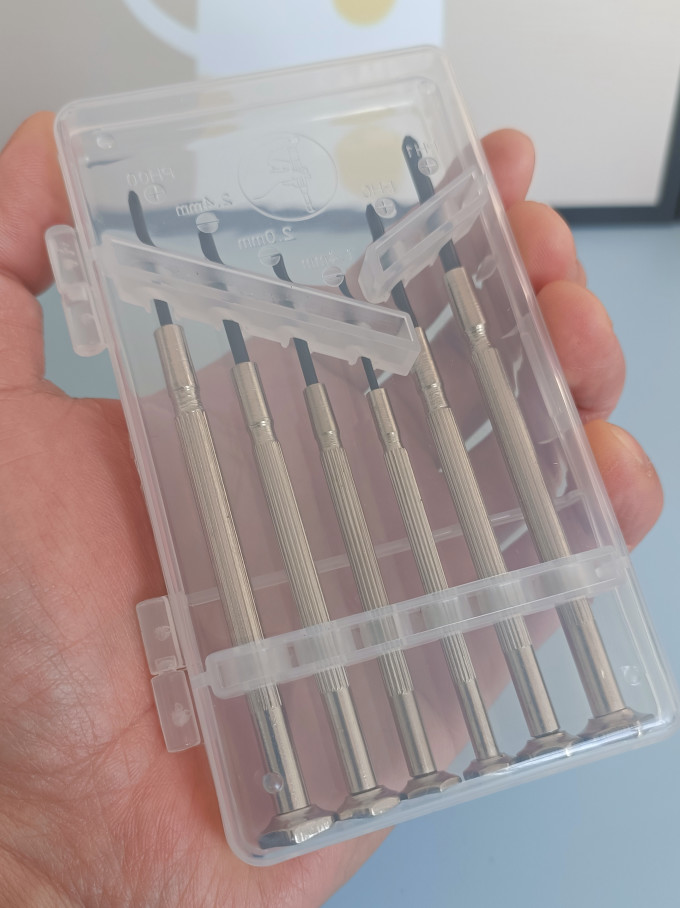 得力螺丝刀