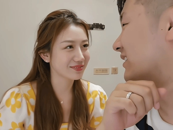 为什么大家会看婷婷与直男？