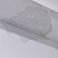 屋顶又开始渗水了