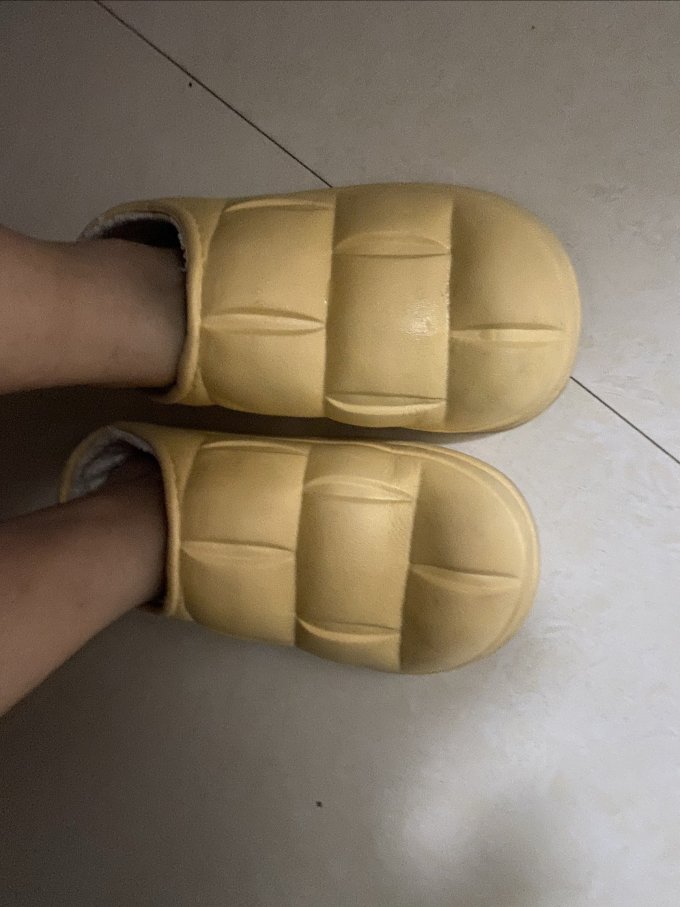 福虹辰女式拖鞋