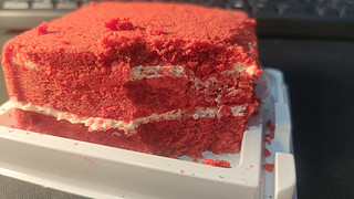 红丝绒蛋糕，好看又美味