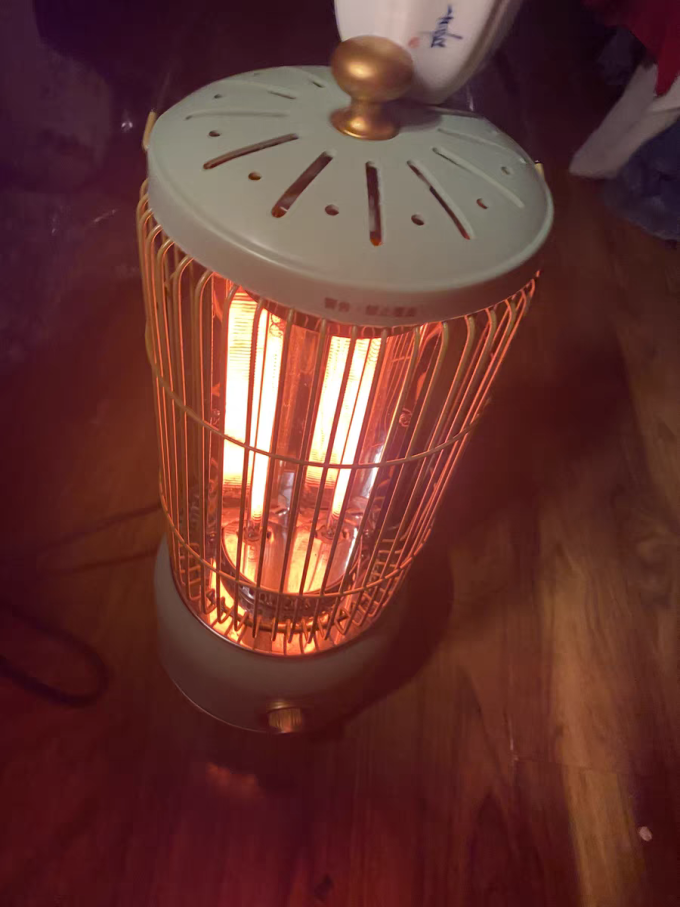 艾美特取暖电器