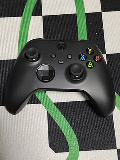 Xbox手柄专为游戏而生。
