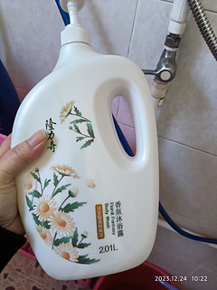 Longrich 隆力奇 香氛沐浴露 洋甘菊 2010ml