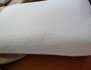 京东京造乳胶枕，真的那么好吗？