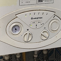 阿里斯顿 BS 燃气壁挂炉初试 DIY 清理燃烧室过程记录