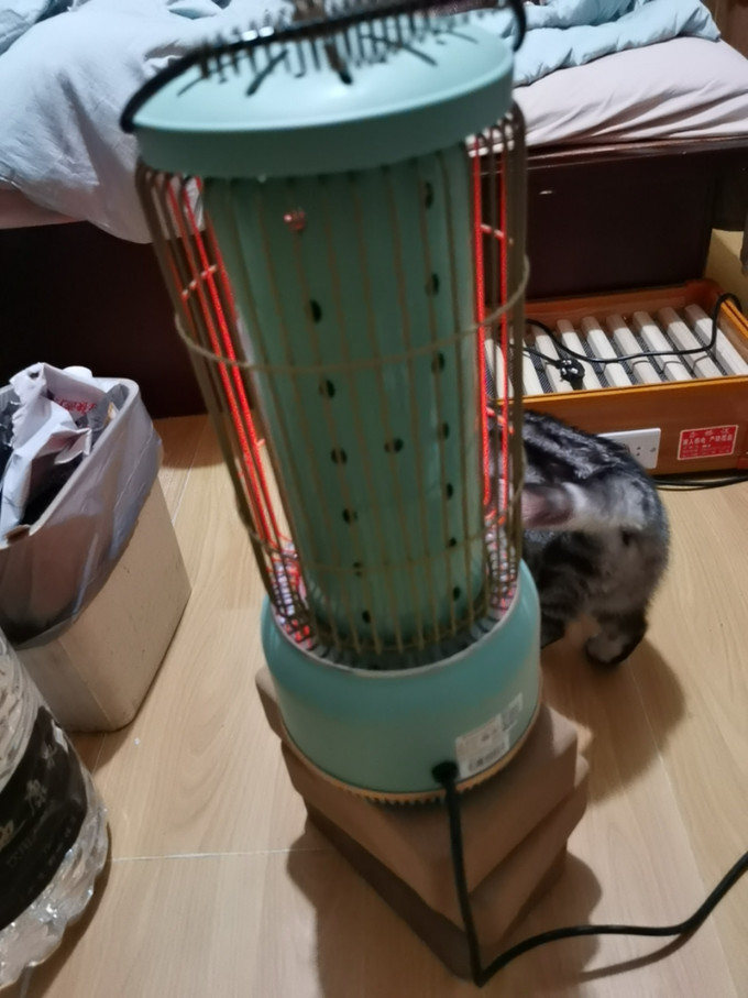 艾美特取暖电器
