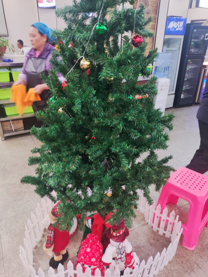 阿宝丽节庆饰品