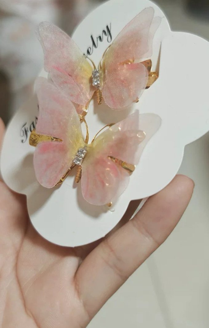 摩亚杰卡珠宝首饰