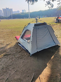 户外体验，露营帐篷很不错