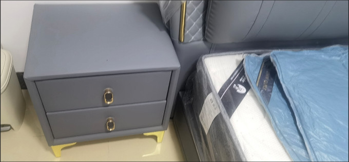 卧室家具
