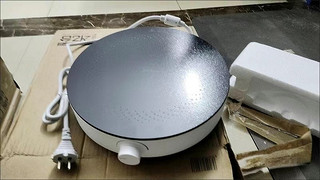 美的（Midea）电磁炉 家用大功率2200W大火力 4D防水电磁灶火锅专用 小面板易收纳 恒匀火小火持续加