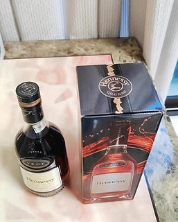 轩尼诗（Hennessy） VSOP 干邑白兰地 法国进口洋酒 500ml 礼盒装