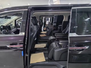 红旗HQ9你们在路上见过吗？