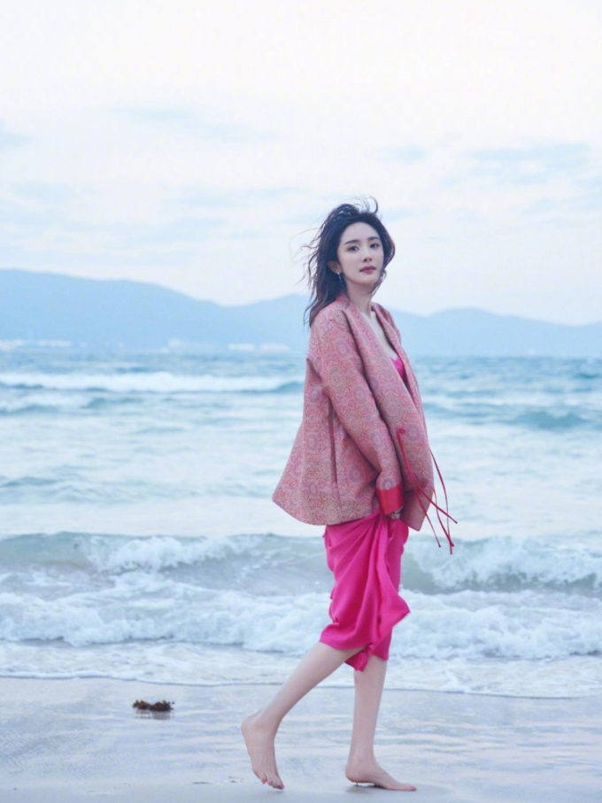诺丽缇婚纱