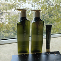 芳研社第三代控油蓬松洗发水：生姜雪松植物精油洗发露，柔顺无硅油的革新体验