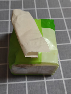 环保竹浆抽取式纸巾分享。
