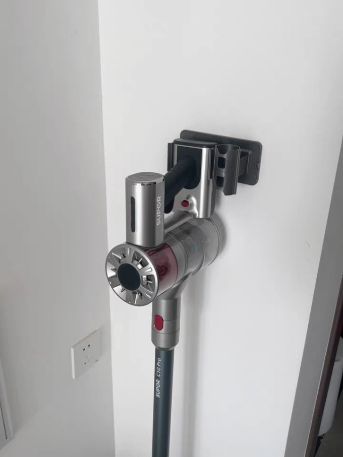 苏泊尔手持式吸尘器