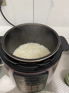 189的美的电高压锅，没翻车！