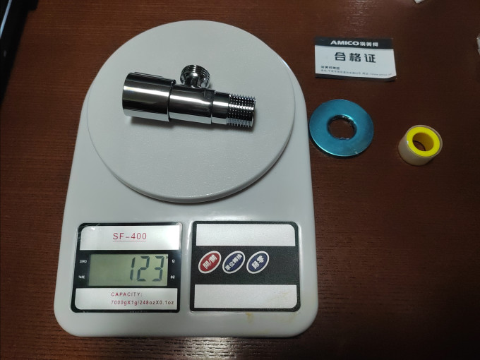 埃美柯角阀
