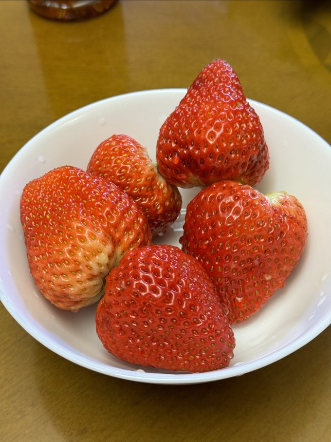 立兴鲜果草莓