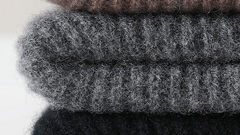 时尚保暖的选择——玖慕（JIUMU）纯羊绒帽子 MR044