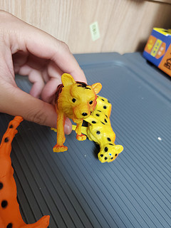 这个仿真动物模型，孩子今年玩得最开心的玩具