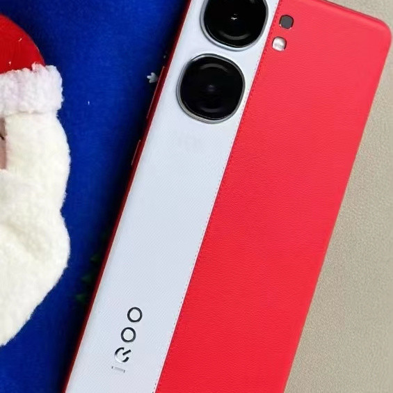 如何评价新发布的一加Ace3，与红米K70和iQOO Neo9相比如何取舍？