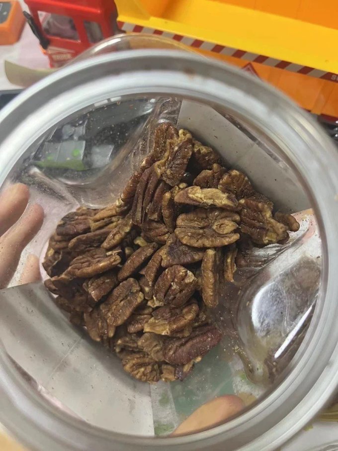 沃隆坚果炒货