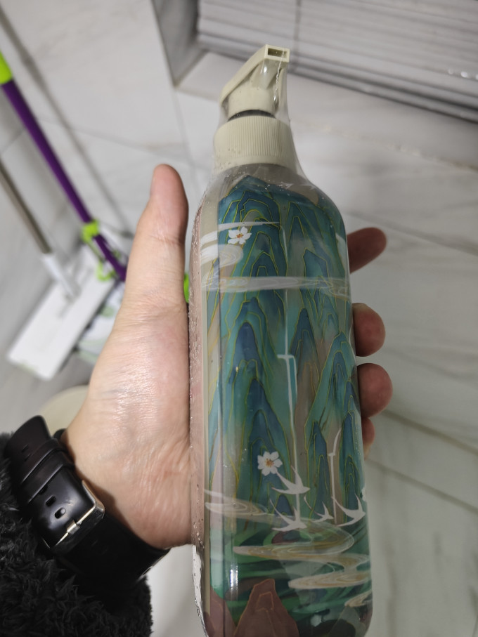 阿道夫洗发水